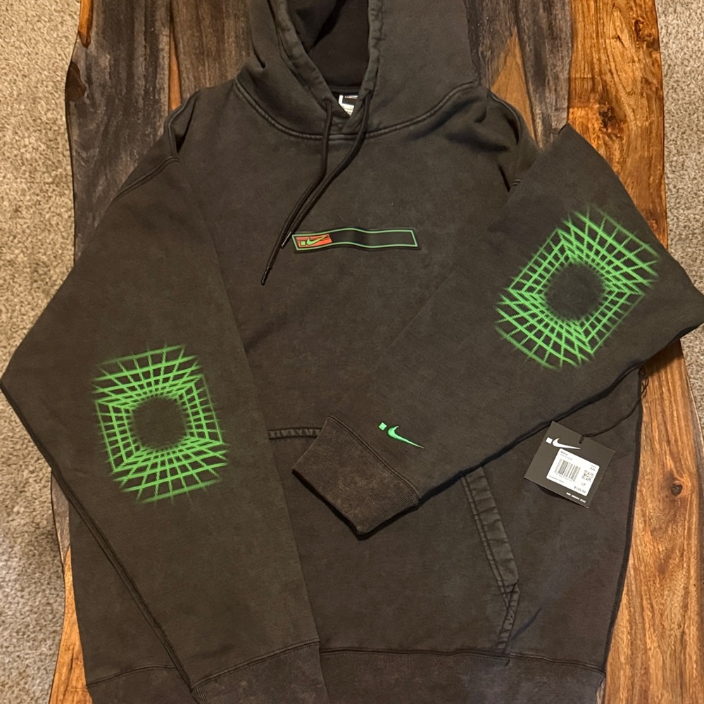 .Swoosh Nike Men's Hoodie in Black with Neon Green Accents